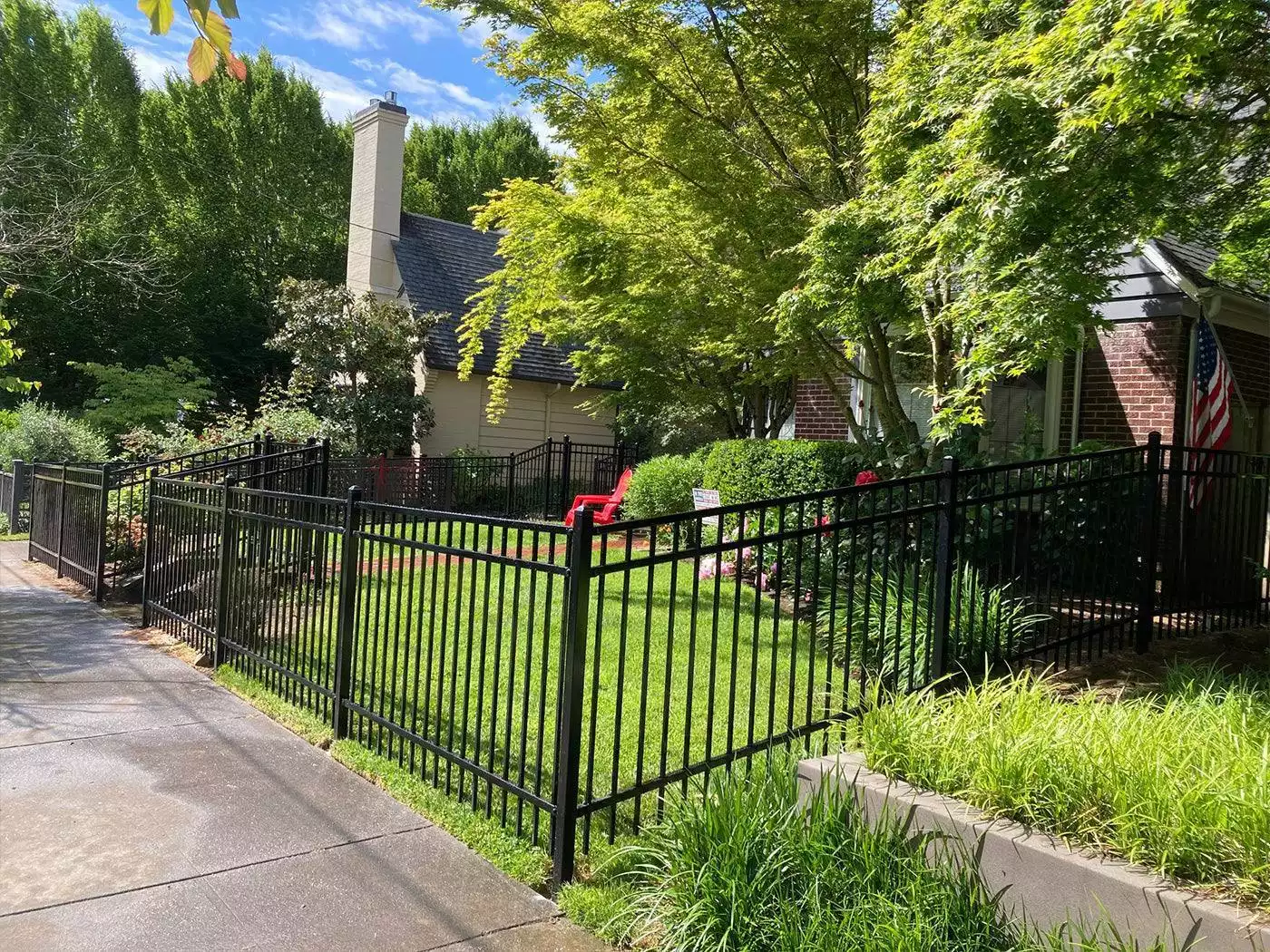 Aluminum Fence Installation in Asheville & Western NC: What Homeowners Should Know