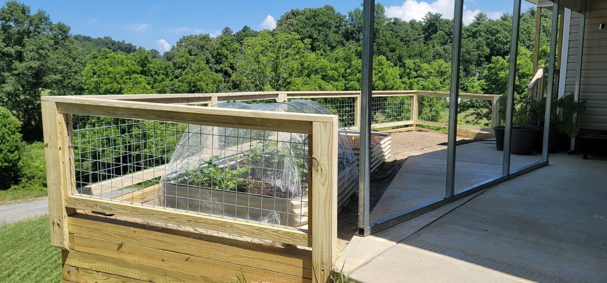 Hog Wire Fence Installation in Weaverville, NC